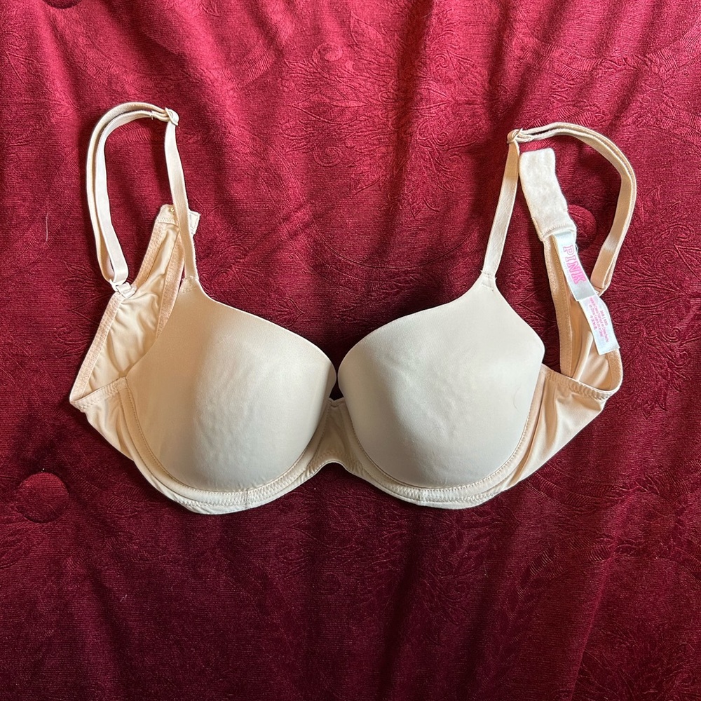 Nude PINK Victoria's Secret Fully Lined Underwire Bra, 36B